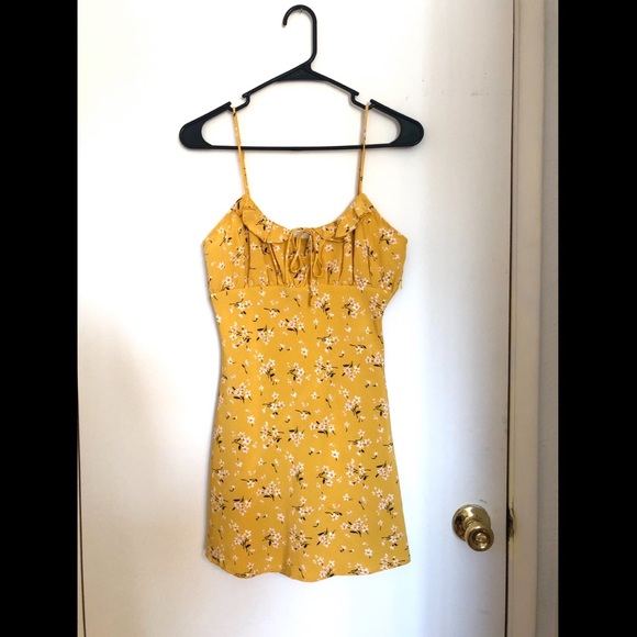 Yellow floral sundress - Picture 1 of 3